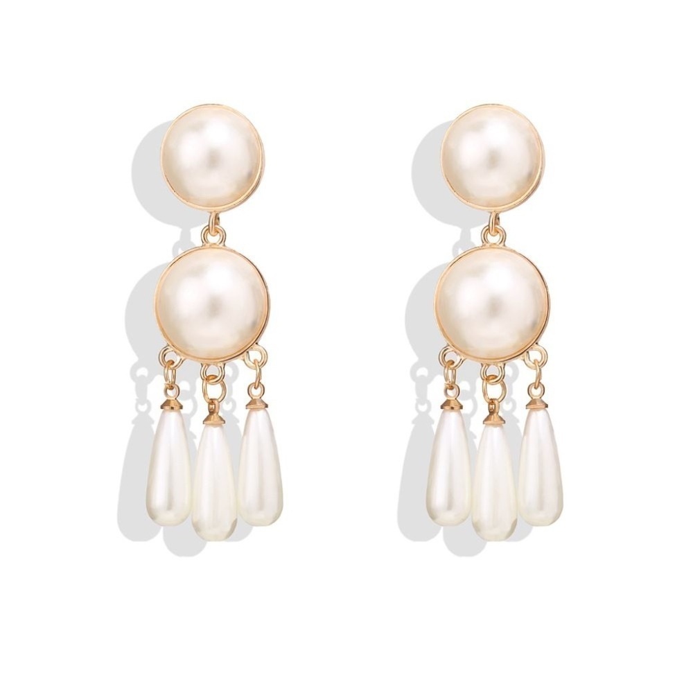 *ALEJANDRA* Gold x Pearl Fashion Dangle Earrings